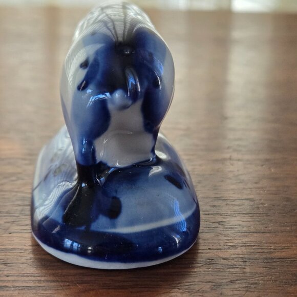 Set of 3 Gzhel Figurines Hand Painted Gilded Porcelain VTG Bunny Cat Rooster Pig - Picture 14 of 16